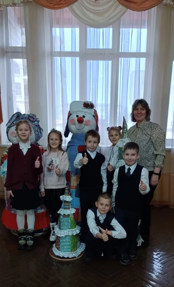 Новогодняя сказка "В поисках Синей птицы".